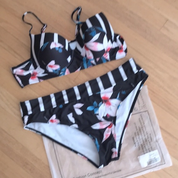 Fashion Concepts Black Stiff Bra Striped Floral Bikini Size XL - Picture 6 of 16